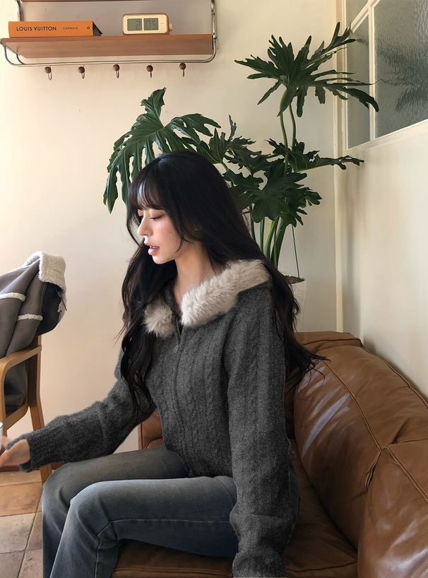 ファーフードケーブル編みダブルジップニットパーカー[so45