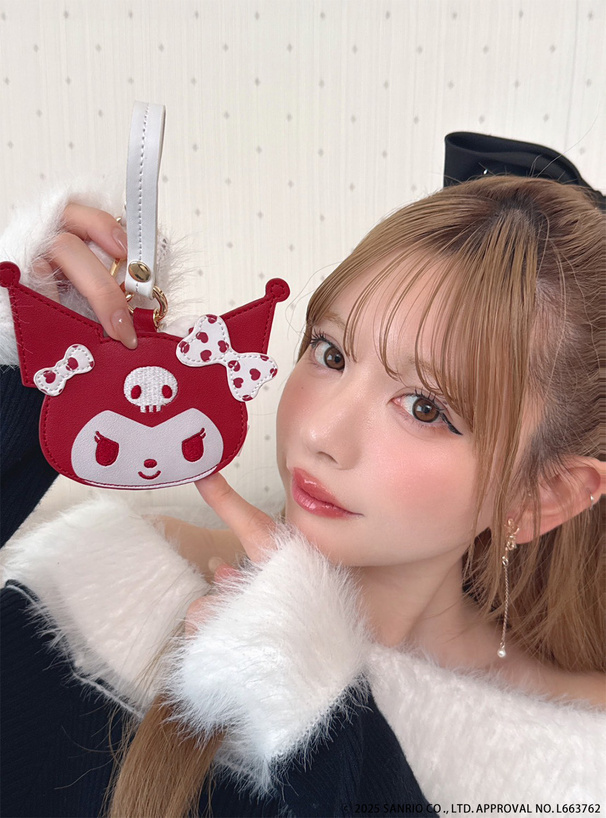 サンリオキャラクターズコラボ クロミクリスマスストラップ付き