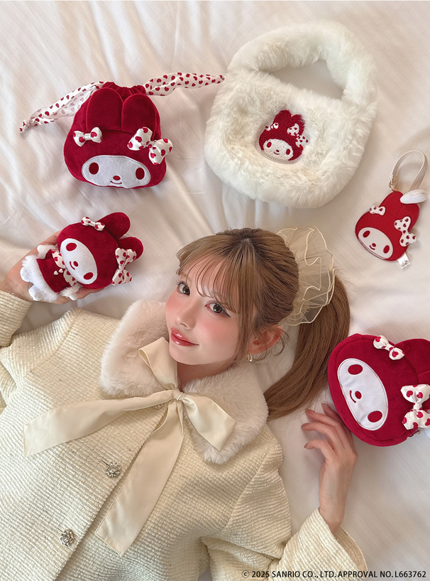 サンリオキャラクターズコラボ マイメロディクリスマスストラップ付き