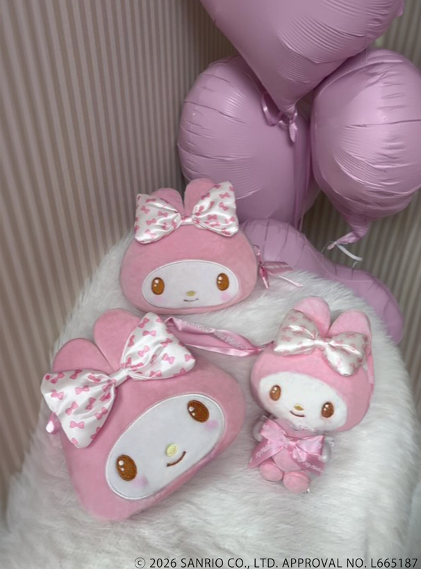 サンリオキャラクターズコラボ　ピンク　マイメロディ　バレンタインフェイス巾着