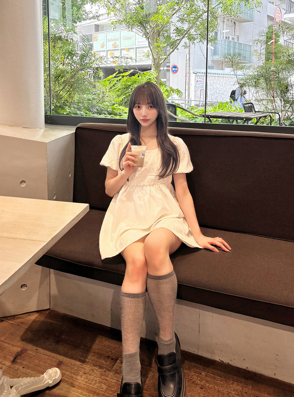 花柄ジャガードバックリボンミニワンピース