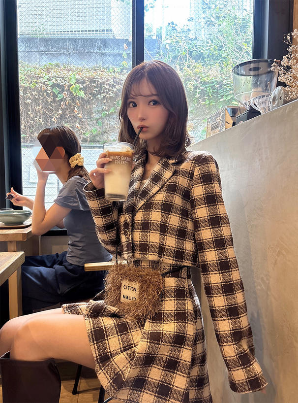 チェック柄ジャケット×インパン付きミニスカートセットアップ