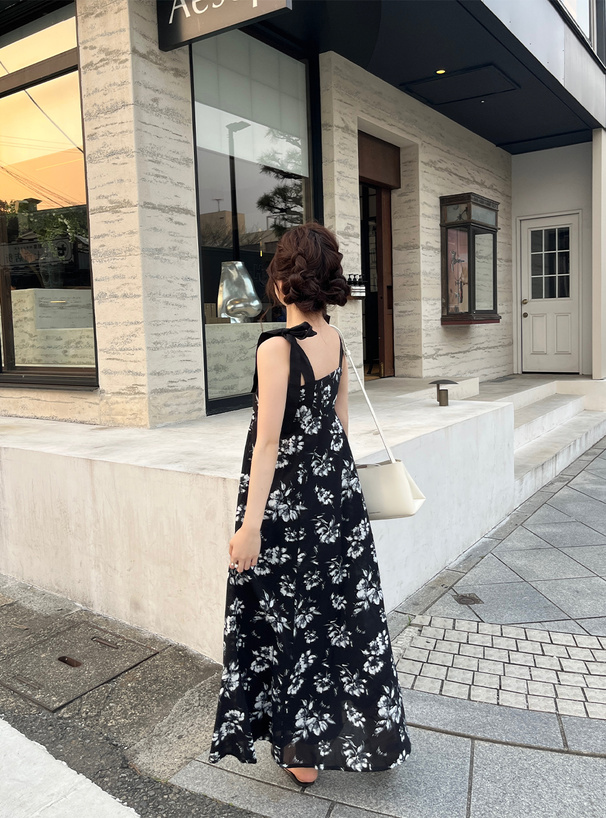 現行タグ・美品✨エムズグレイシー ワンピース 花柄 リボン