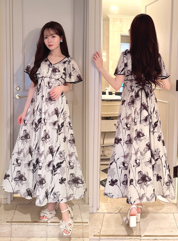 花柄パイピングバックレースアップワンピース