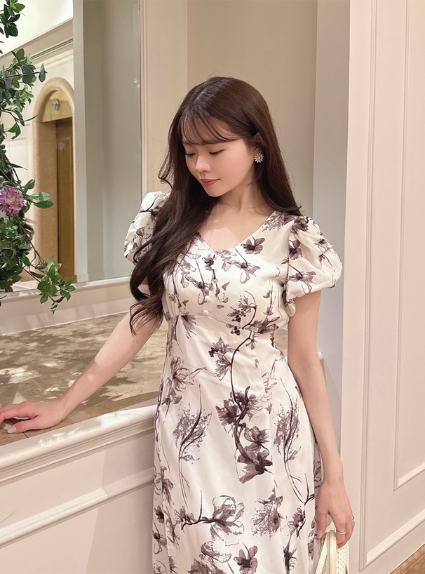 花柄バブルスリーブバックレースアップフレアワンピース