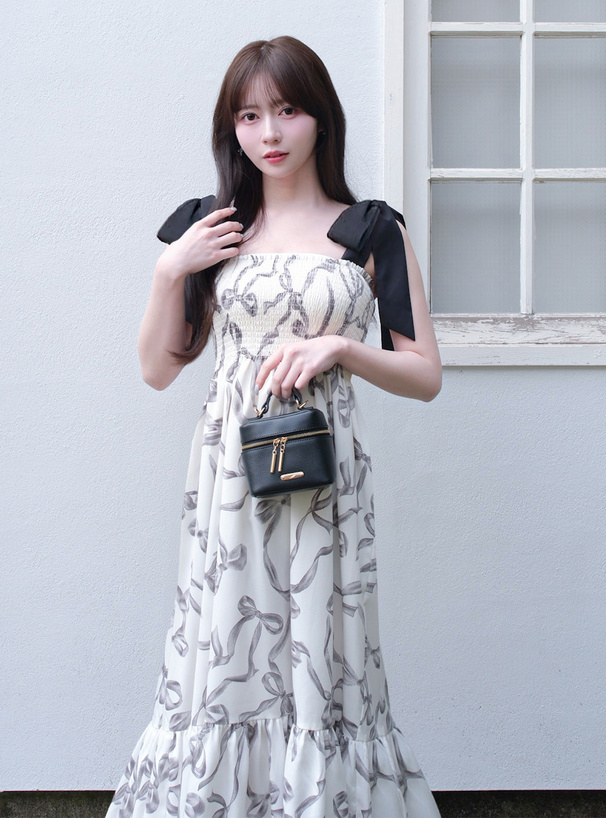 リボン柄ショルダーリボンシャーリングワンピース