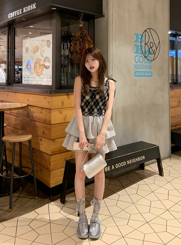 チェック柄ショルダーリボンシャーリングキャミソールトップス