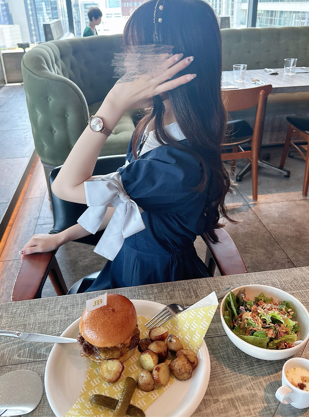 配色リボンスリーブミニワンピース