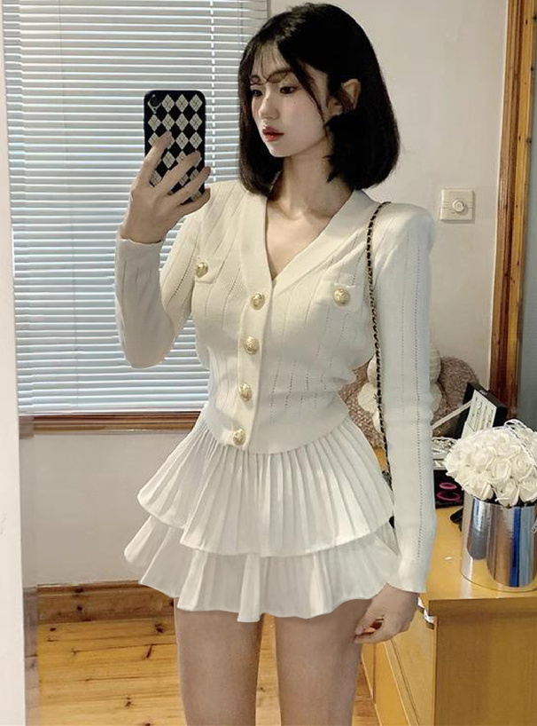 カーディガン×ティアードミニスカートセットアップ