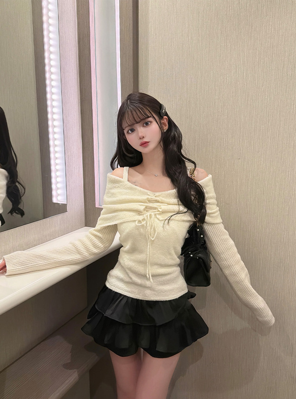 レースアップオフショルダーニットトップス