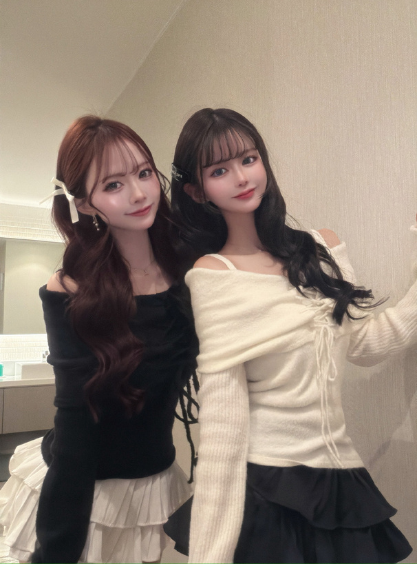 レースアップオフショルダーニットトップス