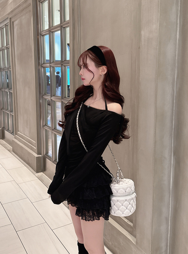 ワンショルダーホルターネックドレープトップス