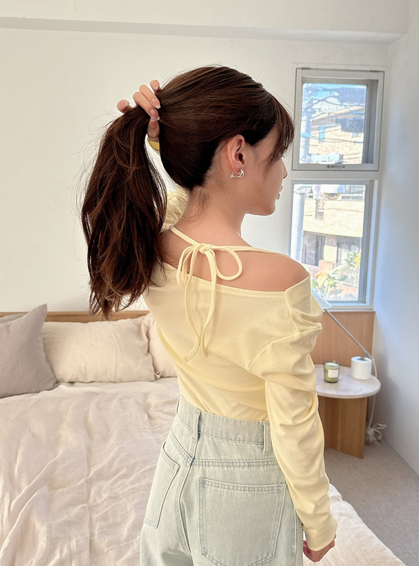 ワンショルダーホルターネックドレープトップス