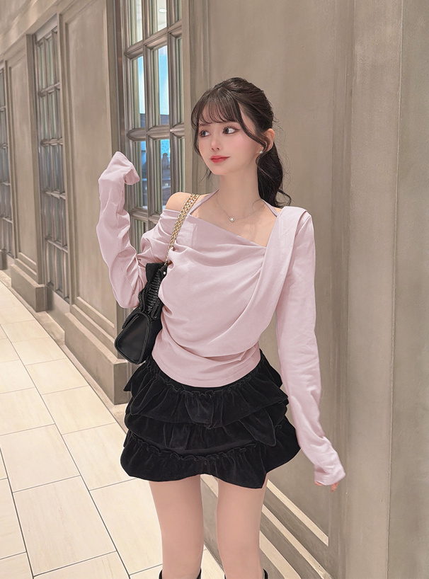 ワンショルダーホルターネックドレープトップス