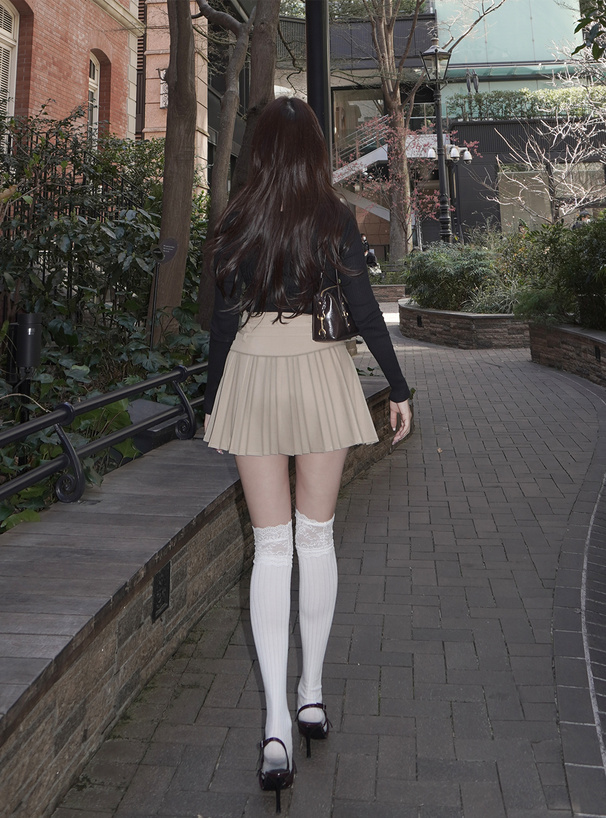 インパン裏地付きダブルベルトプリーツミニスカート