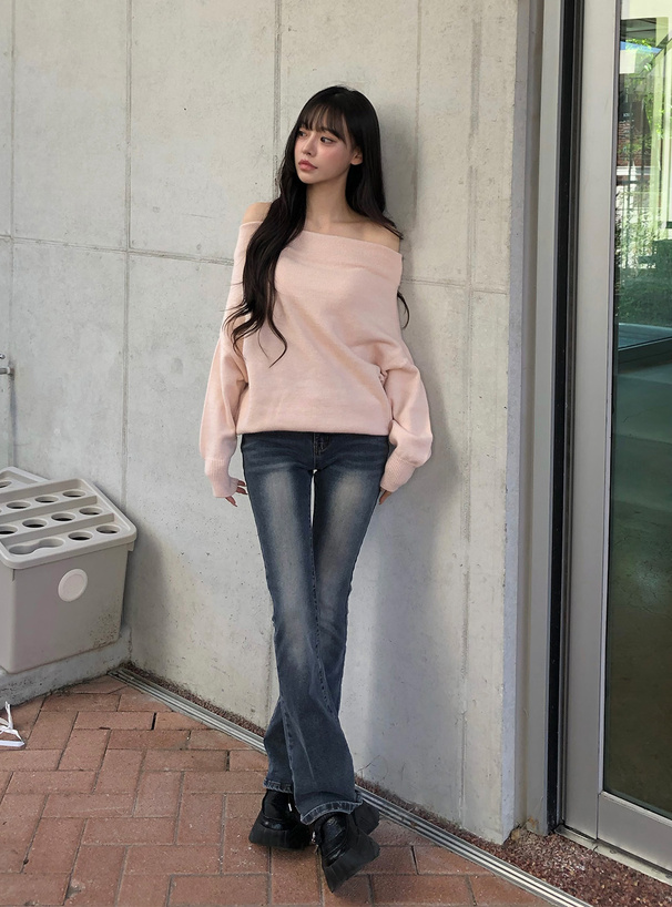 オフショルダールーズニットトップス