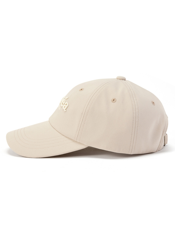 ロゴ刺繍キャップ