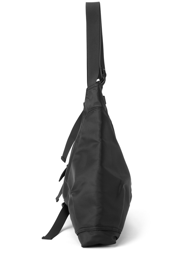 マルチポケットテックショルダーバッグ