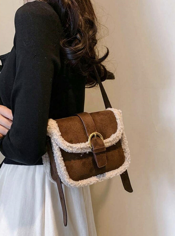 スエードボアショルダーバッグ