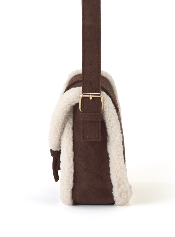 スエードボアショルダーバッグ