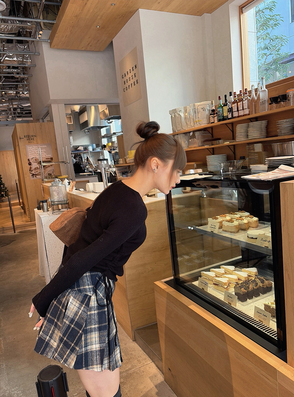 スエードポケットボストンバッグ