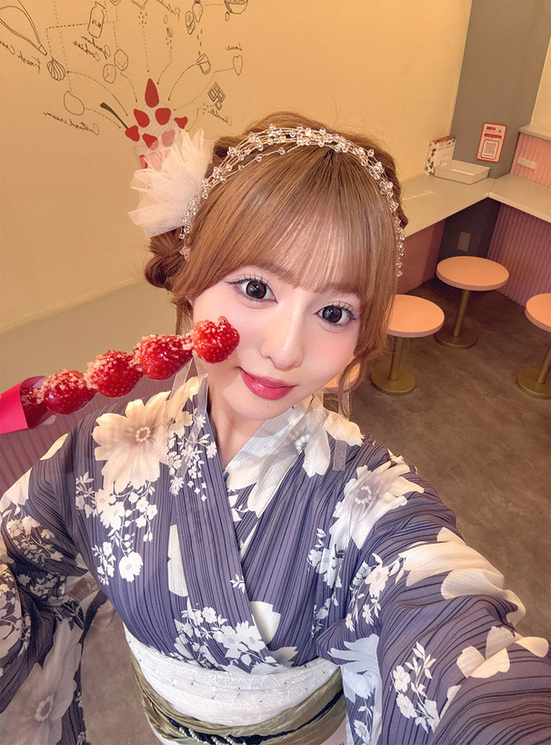 フラワーフェザーヘアクリップ