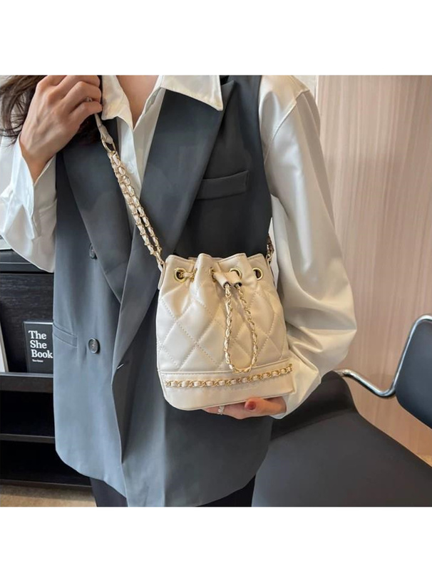 キルティングチェーン巾着ショルダーバッグ[tr1166] | レディース