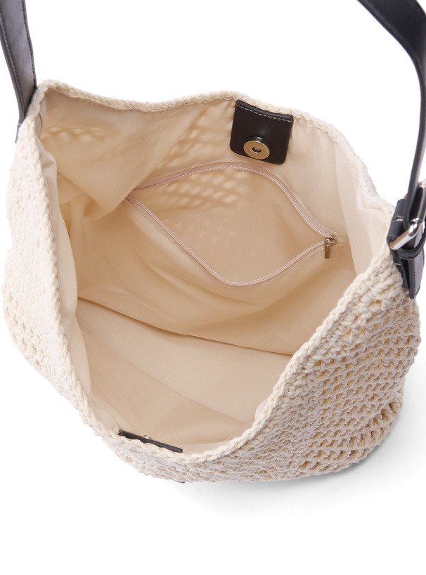 かぎ編みショルダーバッグ