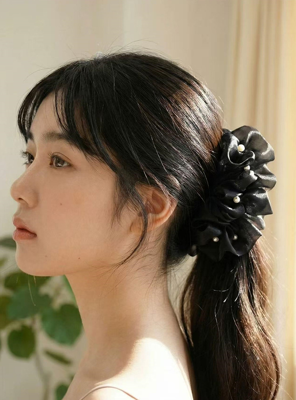 パールオーガンジーフリルヘアクリップ