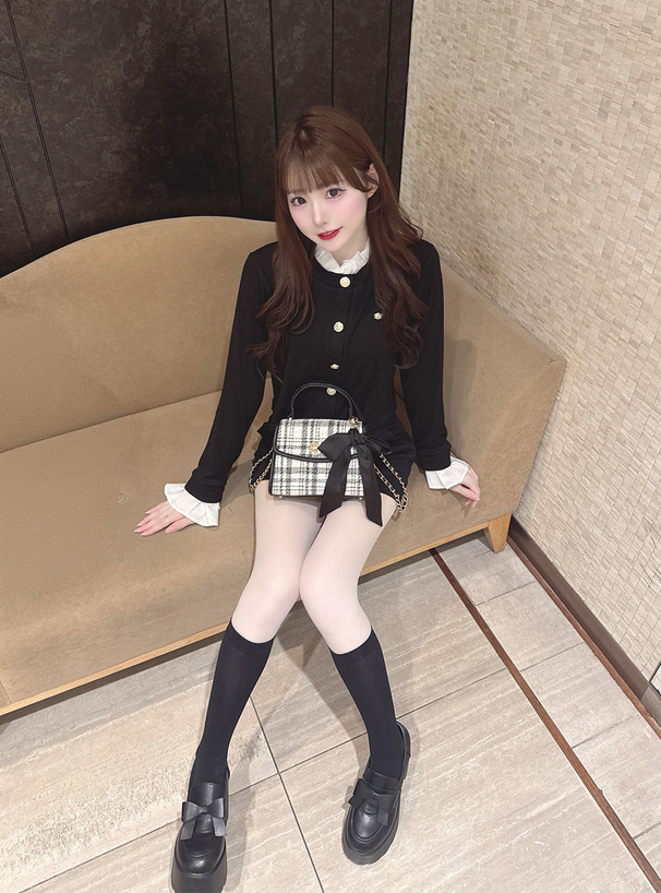 2Wayリボンチャーム付きツイードフラップバッグ