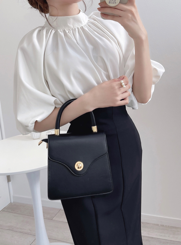 2Wayレザー台形ショルダーバッグ