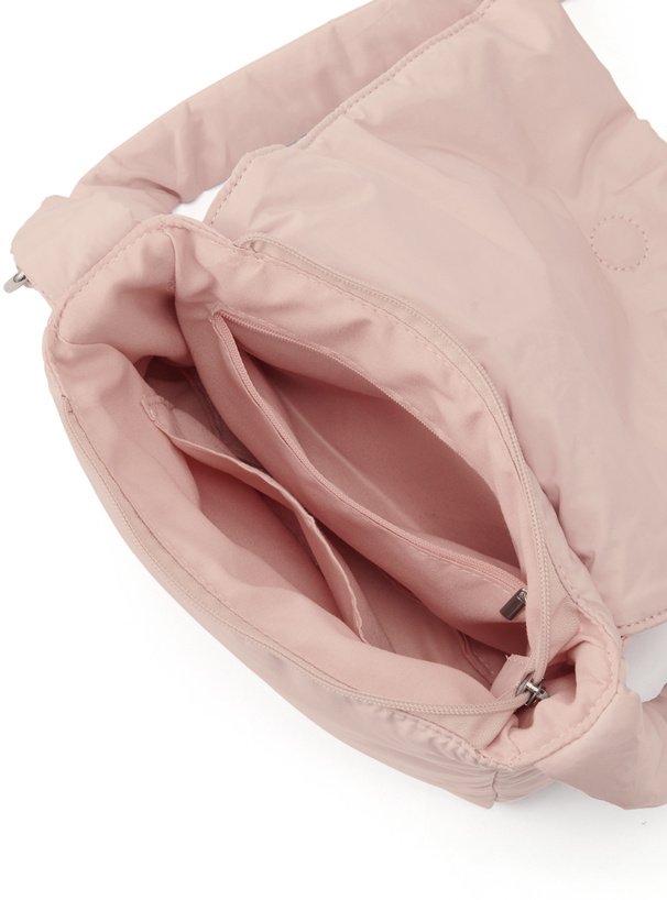 プレート中綿ダウンショルダーバッグ