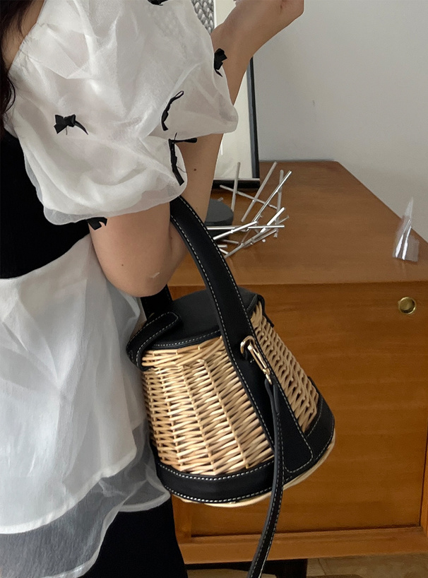 2Wayレザーコンビカゴバッグ