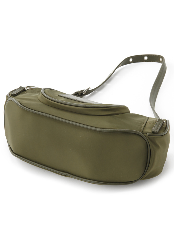 ラウンドナイロンショルダーバッグ