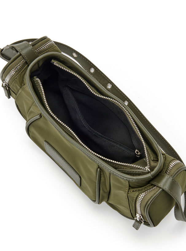 ラウンドナイロンショルダーバッグ