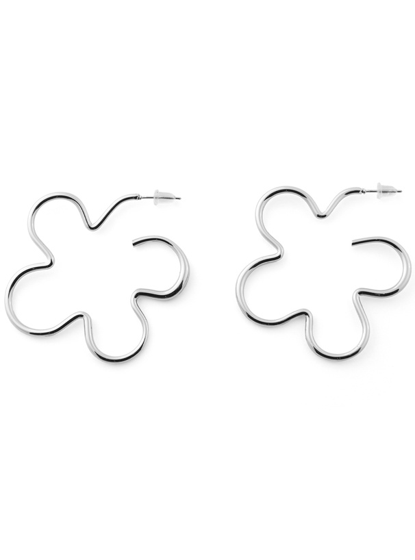 フラワーフープピアス