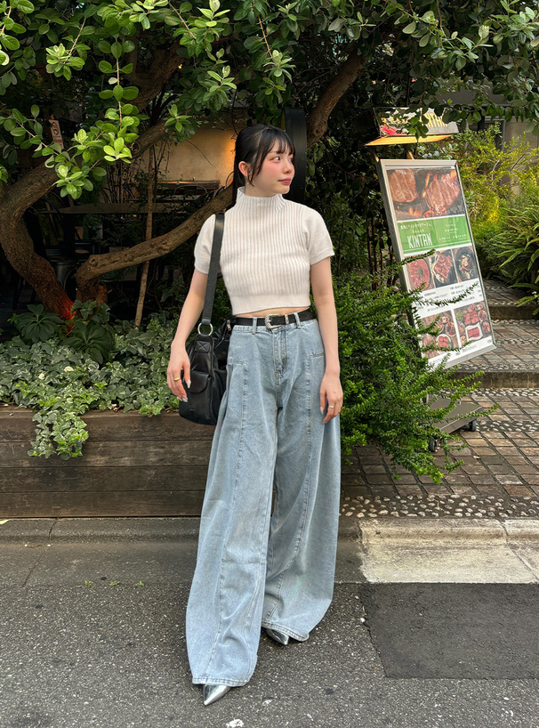 モックネックリブニットトップス