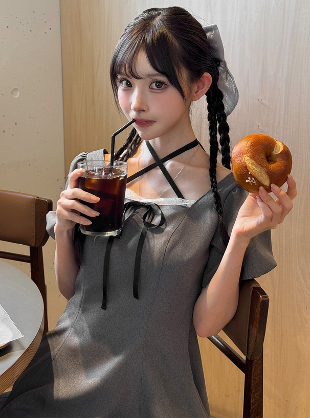 リボンバルーンスリーブミニワンピース