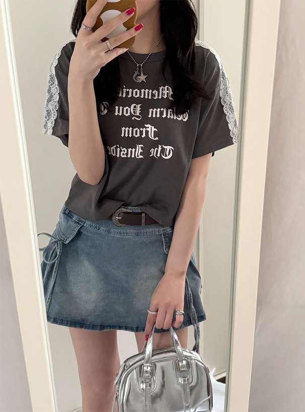 レースロゴTシャツ