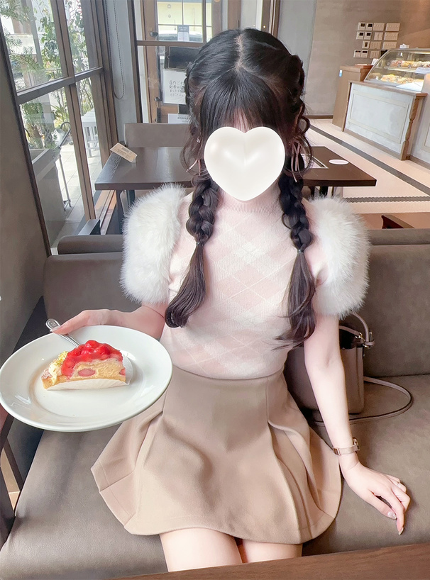 アーガイルチェック柄ファースリーブニットトップス