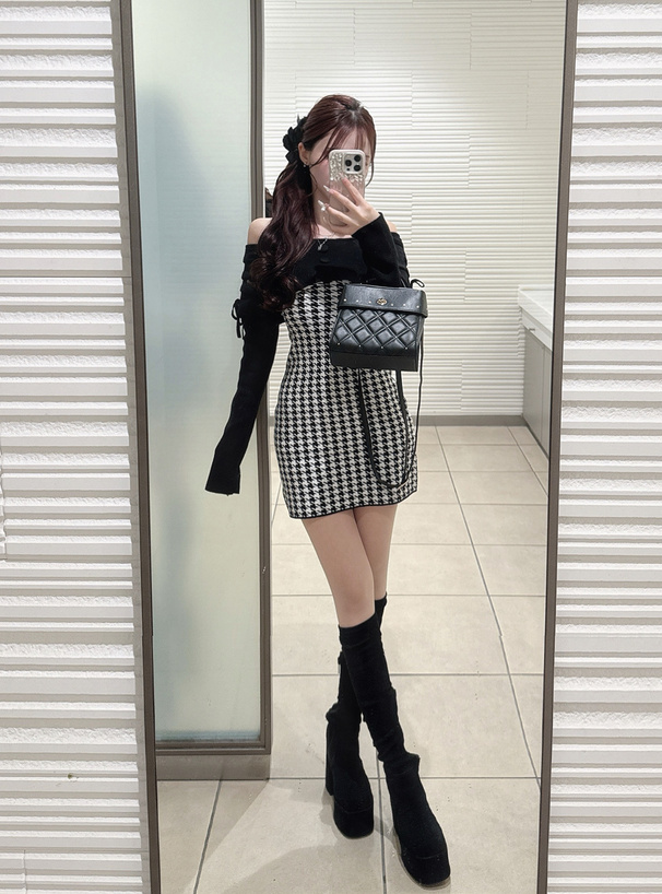 千鳥柄オフショルダーリボンミニワンピース