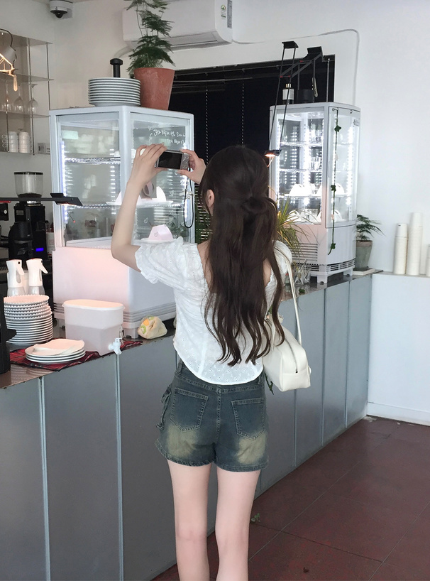 コットンレースブラウス