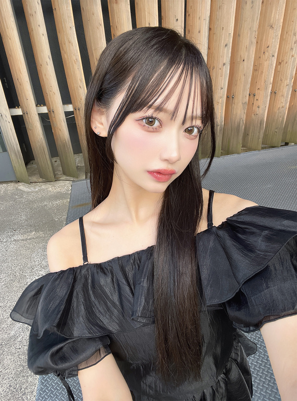 ラメシアーオフショルリボントップス