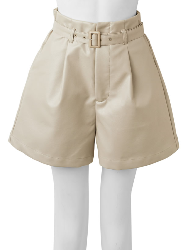 ベルト付きレザーショートパンツ