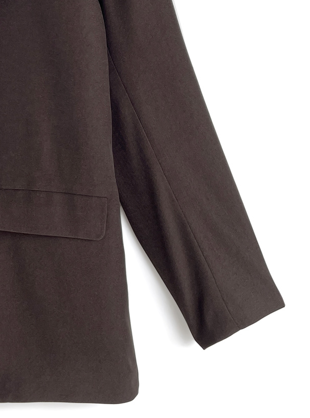 テーラードジャケット