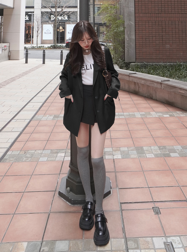 テーラードジャケット