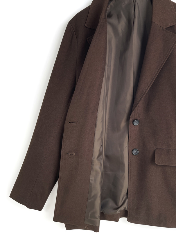 テーラードジャケット