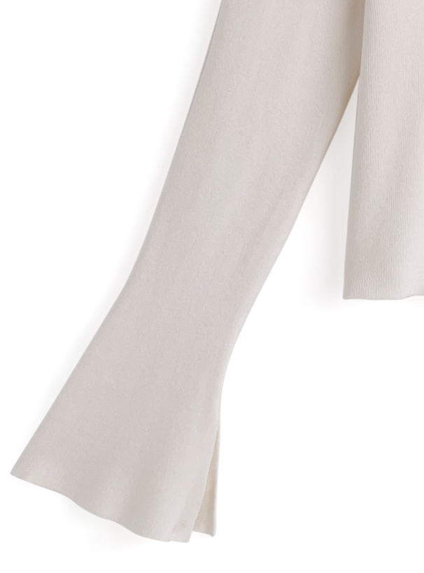 パールストラップ付きファーオフショルダーニットトップス