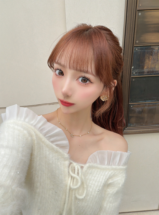 2Wayストラップ付きオフショルダーパールシャギーニットカーディガン