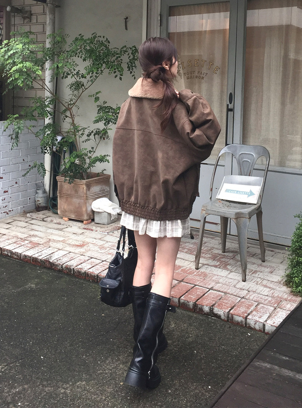 ファーティペット付きレザージャケット